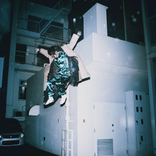 死にたい夜にかぎってのジャケット